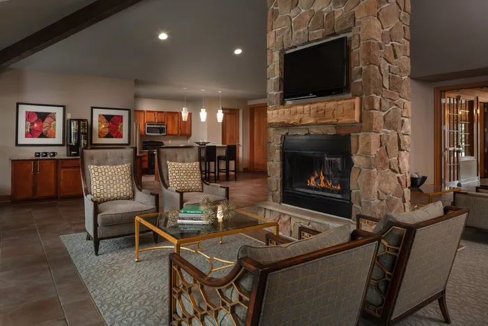 Elegant Resident Club House | Middleton WI Apartment Homes | Brownridge Terrace