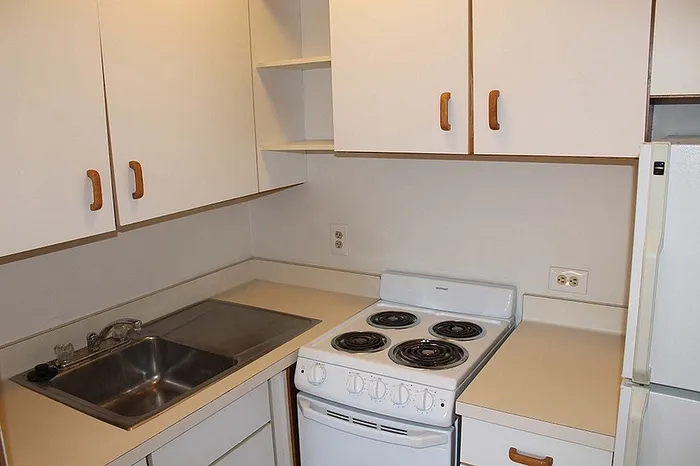 Photo of The Lakeshore Apartments