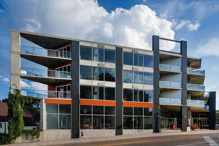 Exterior of Stadium Lofts