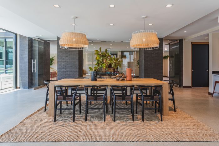 Common Area Kitchen