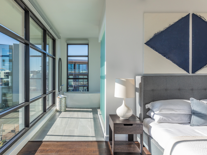 Artisan Loft Bedroom And Bathroom