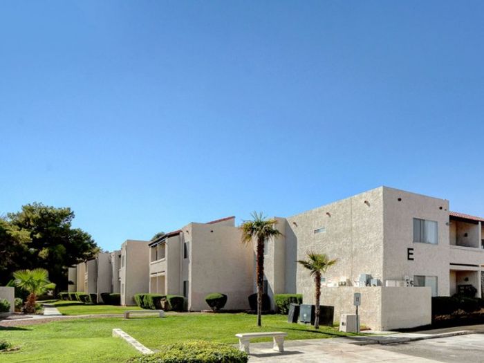 Villas East Apartments For Rent