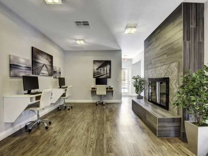 Riverbend Apartments | For Rent in Las Vegas, NV | Clubhouse
