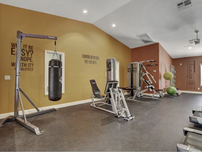 Riverbend Apartments | For Rent in Las Vegas, NV | Clubhouse