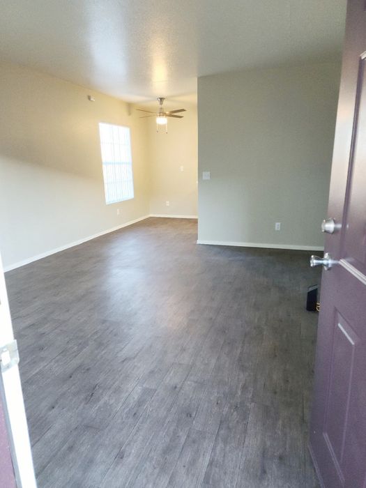 One Bedroom at Ridge Falls, Apartments For Rent