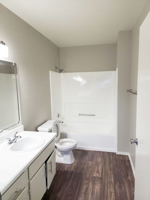 Three Bedroom at Ridge Falls, Apartments For Rent