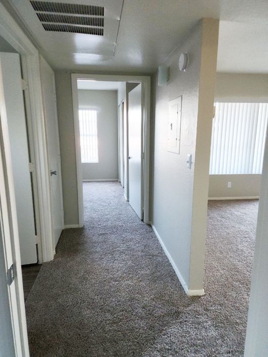 Three Bedroom at Ridge Falls, Apartments For Rent