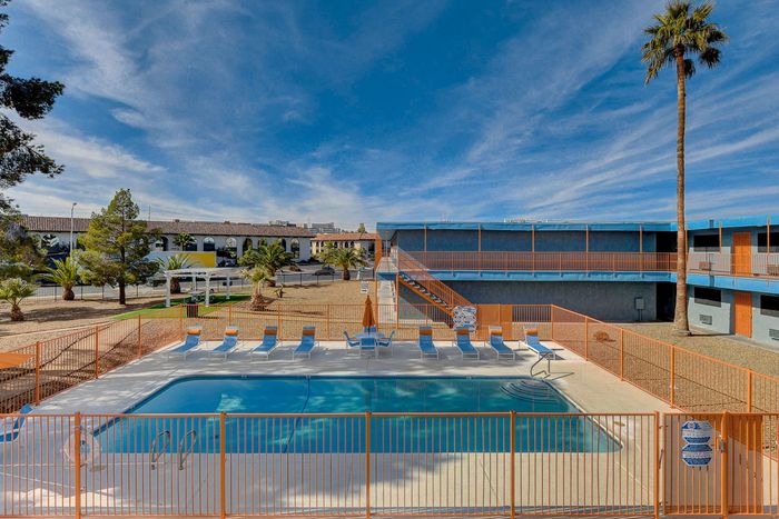 ATMO Escondido | Apartments For Rent in Las Vegas, NV