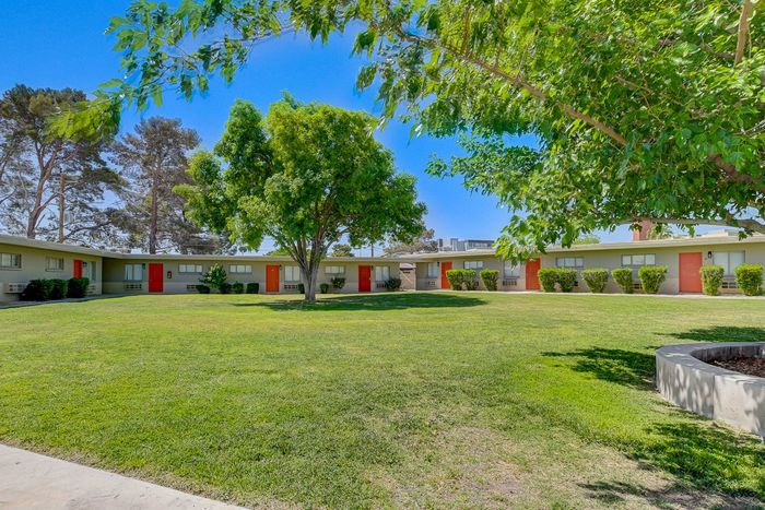 Campus Crossing, Apartments For Rent in Las Vegas