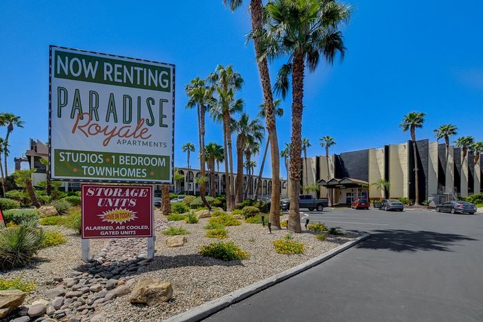 Paradise Royale | Apartments For Rent in Las Vegas, NV