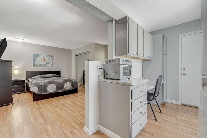 Paradise Royale | Apartments For Rent in Las Vegas, NV