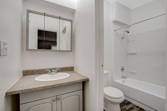 Paradise Royale | Apartments For Rent in Las Vegas, NV