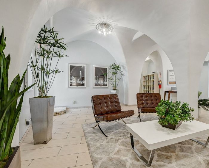 Paradise Royale | Apartments For Rent in Las Vegas, NV