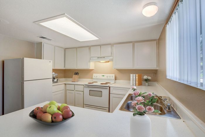 Bella Estates, Apartments For Rent in Las Vegas
