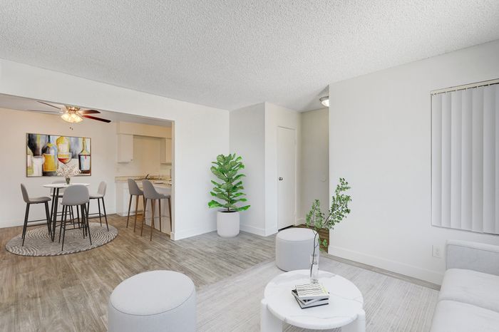 Lake Charlotte, Apartments For Rent in Las Vegas