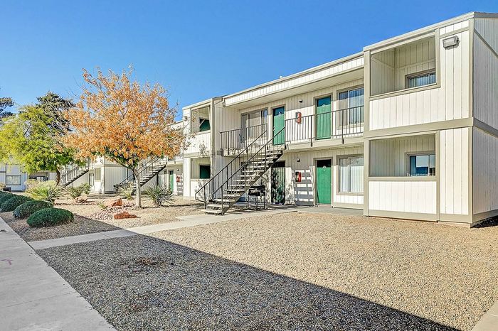 Sunset Terrace - Apartments For Rent in Las Vegas