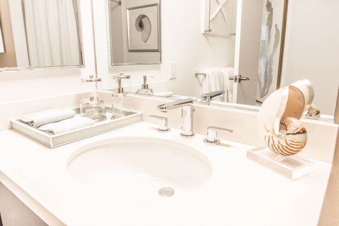 high-end bathroom with bathtub and new fixtures at the Arroyo Residences in Walnut Creek