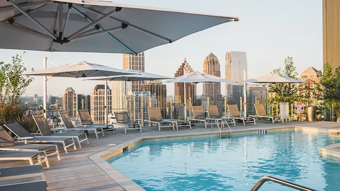 Roof Top Pool with Ample Seating