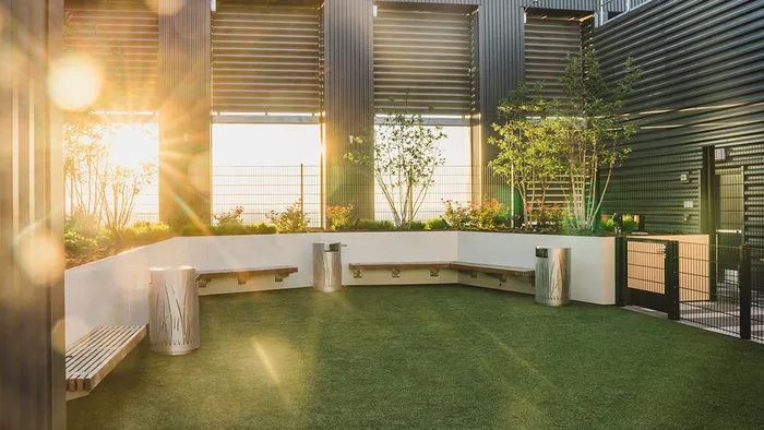 Roof Top Green Scape with Bench Seating