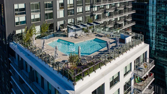 L Shaped Roof Top Pool