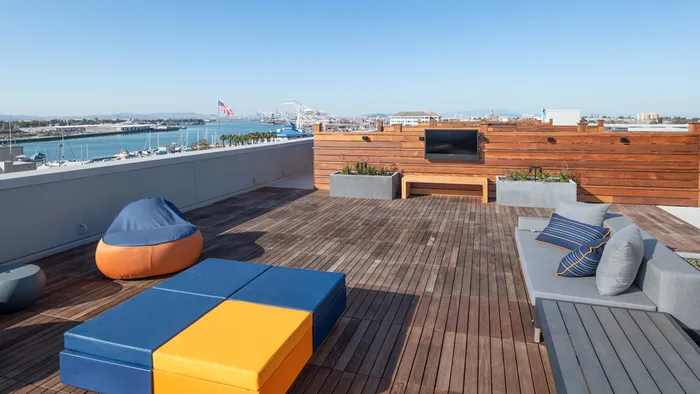 Roof Top Sun Deck