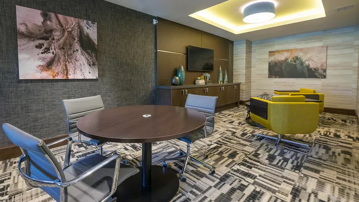 Business Lounge