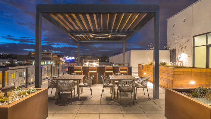 Outdoor dining area and BBQ grilling stations to enjoy al fresco dining