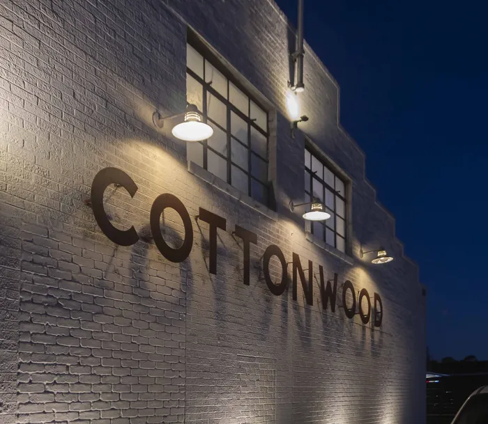 cottonwood  houston tx