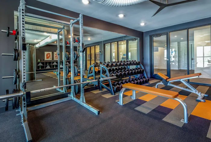 24/7 Fitness Center