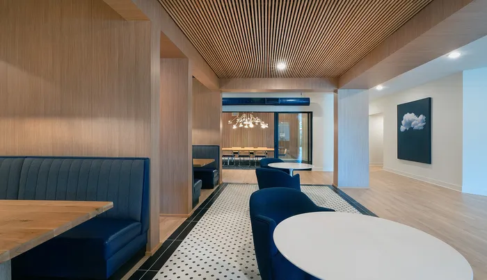 Aspire | Bistro Lounge