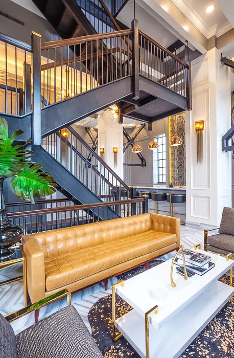 Power & Light Lounge