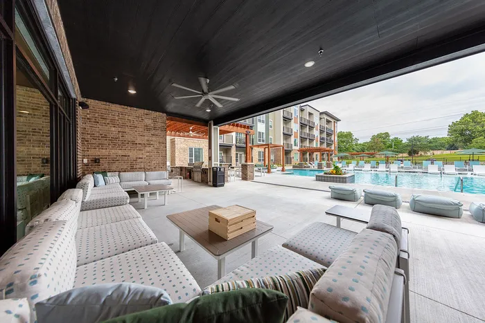 Courtyard Lounge