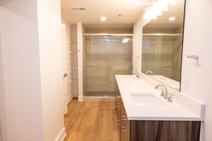2308 | Bathroom
