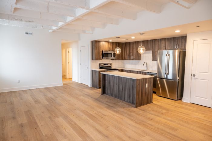 2308 | Living & Kitchen