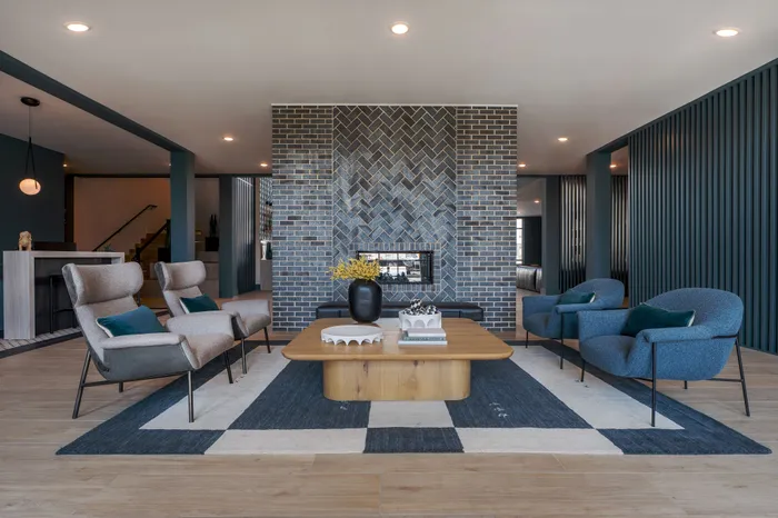 Clubhouse Entrance Lounge