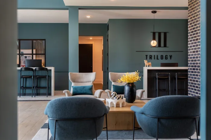 Leasing Center