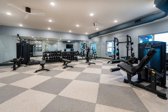 24/7 Fitness Center