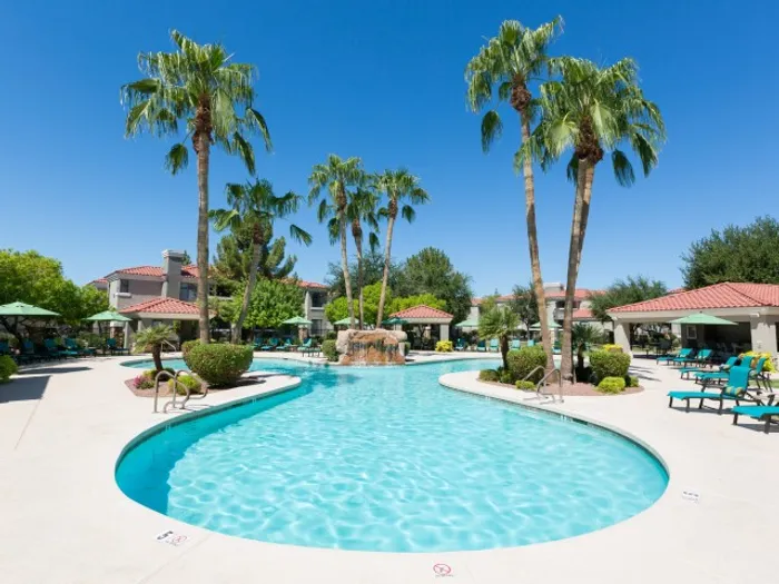 Apartments in Mesa-Montero @ Dana Park Pool