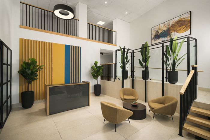 Leasing Center