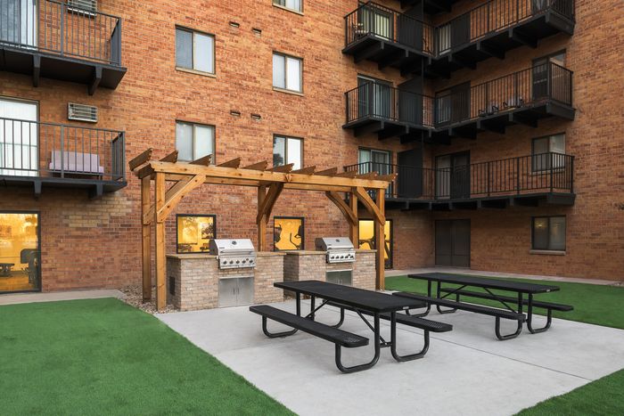 Grill Deck