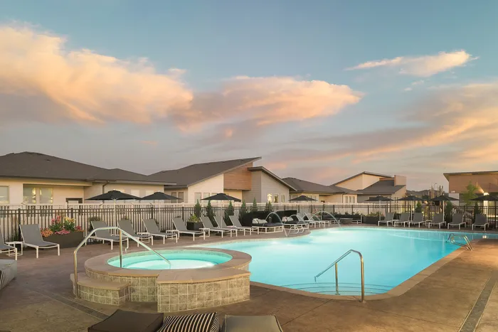 Pool and Spa at Modern Craftsman Black Cat homes in Meridian, ID