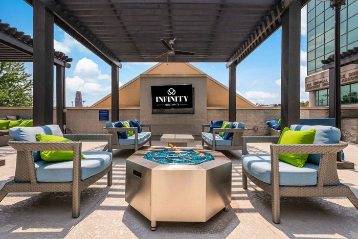 Infinity Midtown