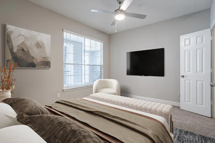 Spacious bedrooms at Gramercy Park, an upscale apartment community in Houston, Texas offering 1-, 2-, and 3-bedroom floor plans at affordable rates.
