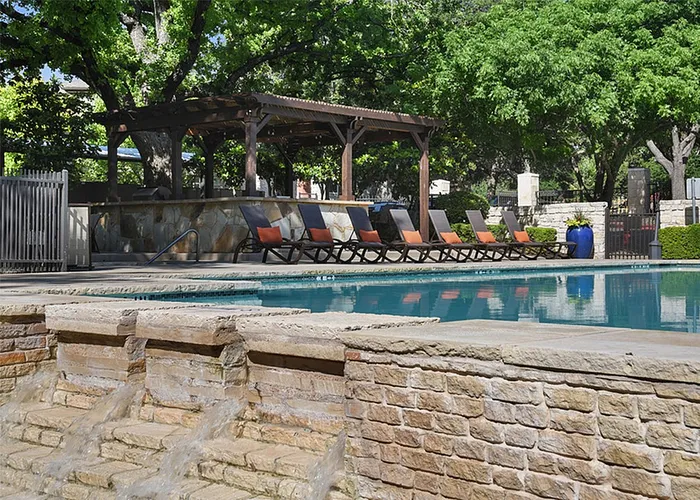 Saratoga Ridge Apartments Austin TX Poolside Lounge