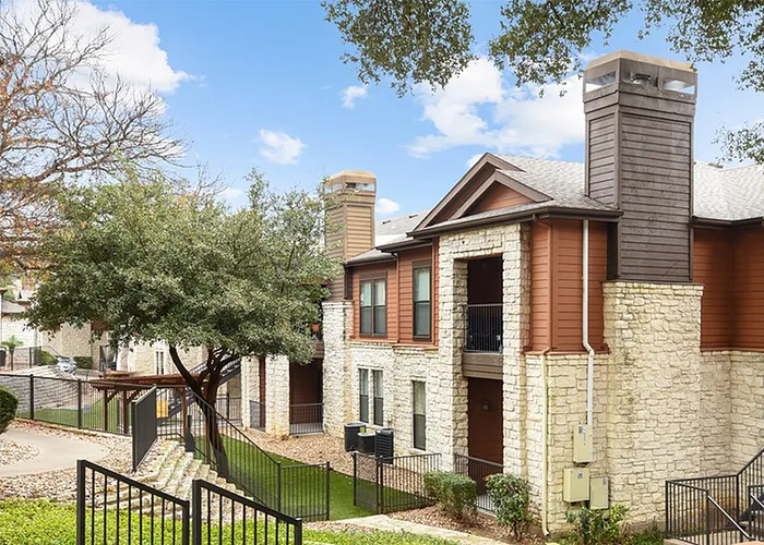 Saratoga Ridge Apartments
