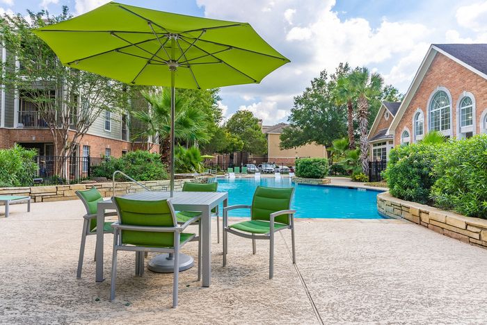 Resort-Style Pool