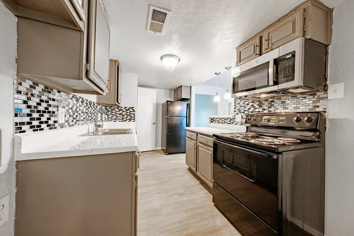 Ventana Kitchen