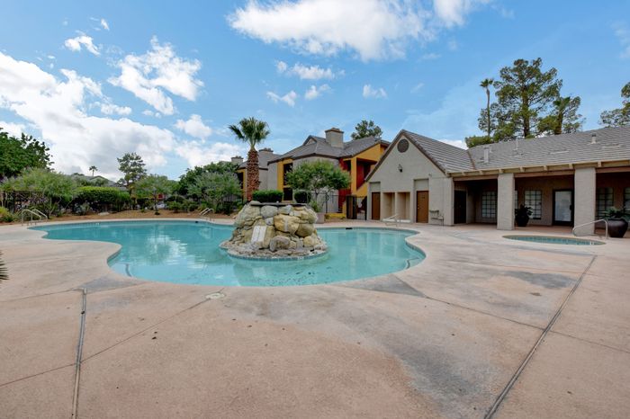 Canyon Creek Villas