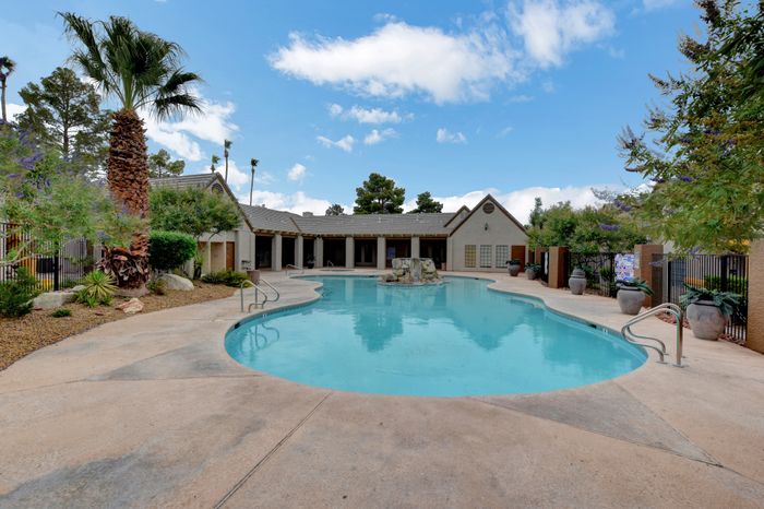 Canyon Creek Villas
