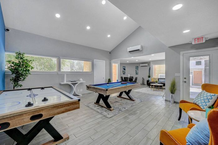 clubhouse